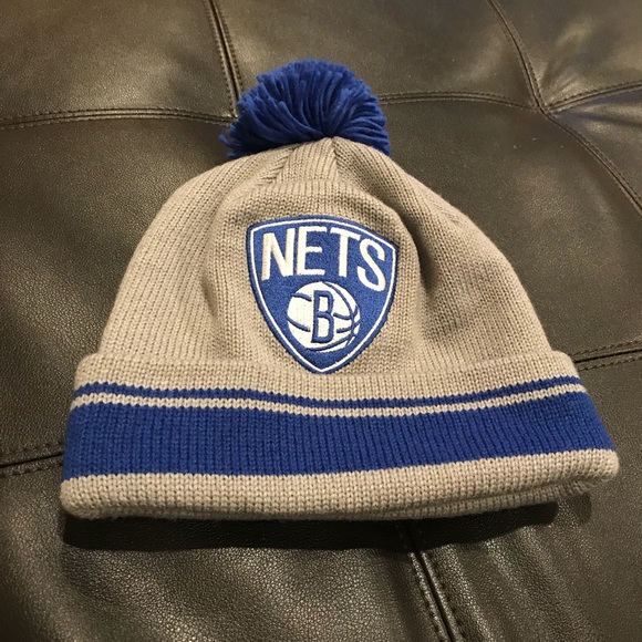 Mitchell & Ness Brooklyn Nets Beanie - Picture 2 of 3